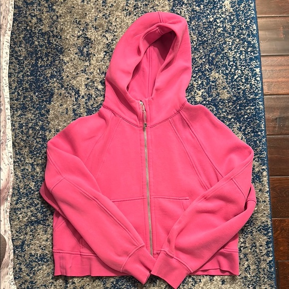 LULULEMON SCUBA - Picture 1 of 1